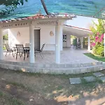 Hermes Grove Tatil Evi *