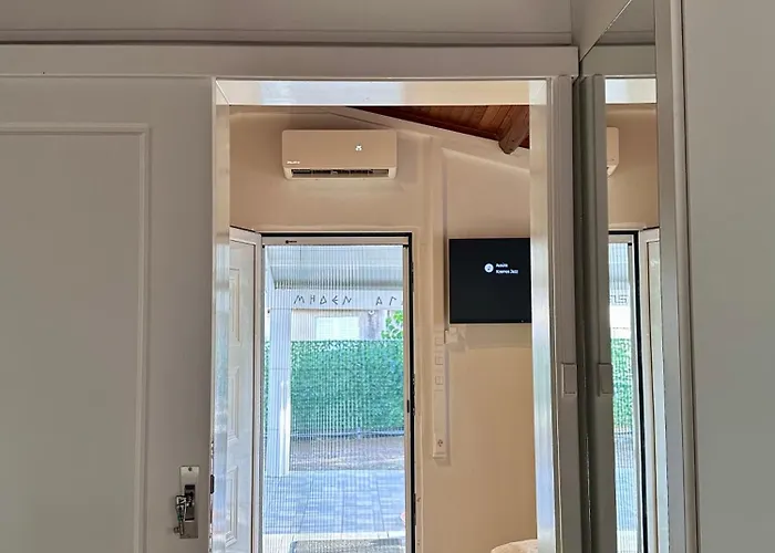 Hermes Grove Katarrakhion