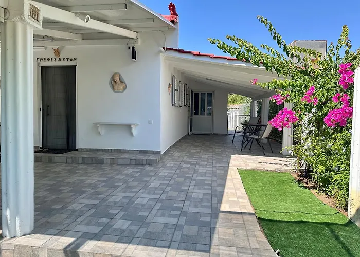 Holiday home Hermes Grove Katarrakhion